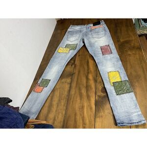 Serenede Men's "FreeWorld" Patch Work Distressed Jeans Size 32x32
